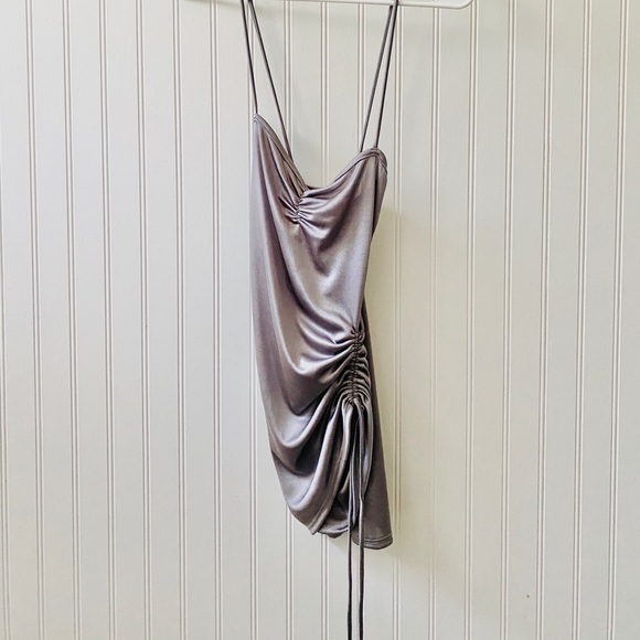 UO Asymmetrical Silver Low Cut Tie Cami Tank Top💃 - Picture 2 of 5